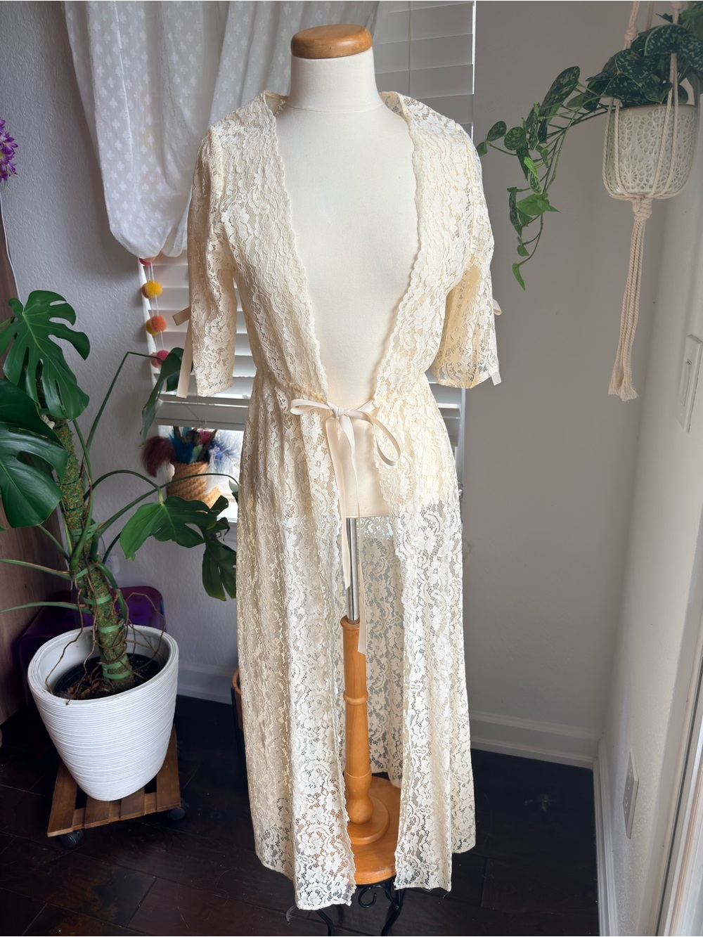 Delicate Cream Lace Kimono Robe with Tie Front
